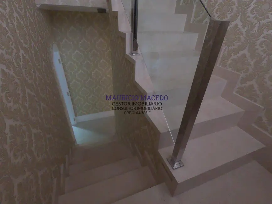 Foto 1 de Casa com 4 quartos para alugar, 360m2 em Alphaville, Santana De Parnaiba - SP