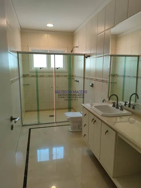 Foto 4 de Casa com 5 quartos para alugar, 840m2 em Alphaville Residencial Um, Barueri - SP