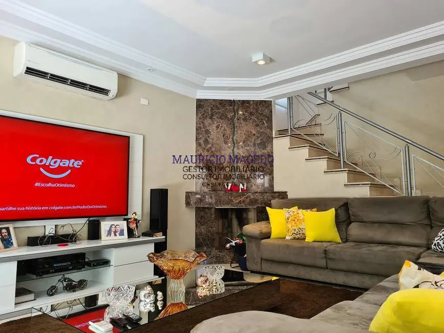 Casa com 3 quartos à venda, 360m2 em Barueri - SP - imagem 2 Foto 2 de Casa com 3 quartos à venda, 360m2 em Barueri - SP