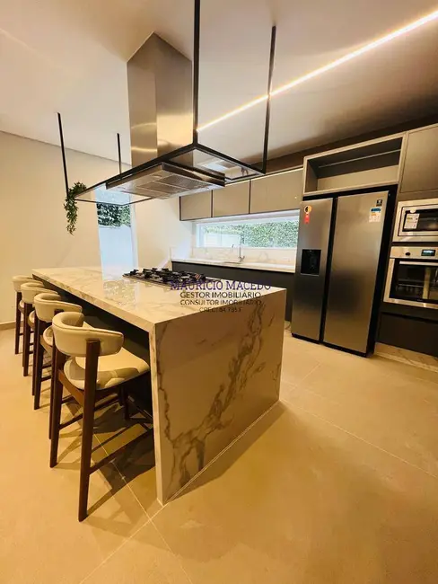 Foto 4 de Casa com 6 quartos à venda, 1250m2 em Residencial Tamboré, Barueri - SP