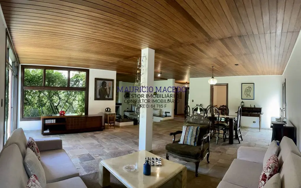 Foto 3 de Casa com 3 quartos à venda, 582m2 em Alphaville Residencial Um, Barueri - SP