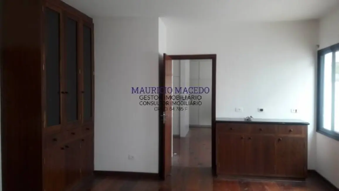 Foto 3 de Casa com 5 quartos para alugar, 450m2 em Alphaville Residencial Um, Barueri - SP