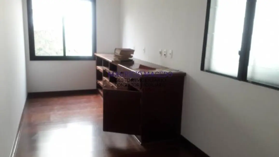 Foto 5 de Casa com 5 quartos para alugar, 450m2 em Alphaville Residencial Um, Barueri - SP