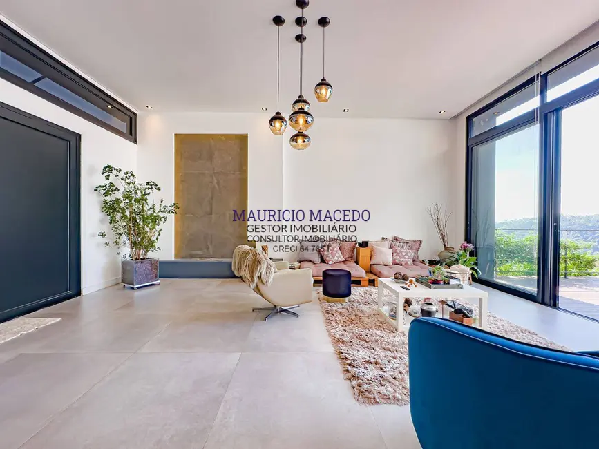 Foto 9 de Casa com 4 quartos à venda, 580m2 em Santana De Parnaiba - SP