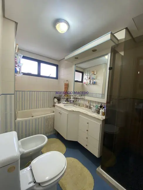 Apartamento com 3 quartos para alugar, 164m2 em Barueri - SP - imagem 3 Foto 3 de Apartamento com 3 quartos para alugar, 164m2 em Barueri - SP