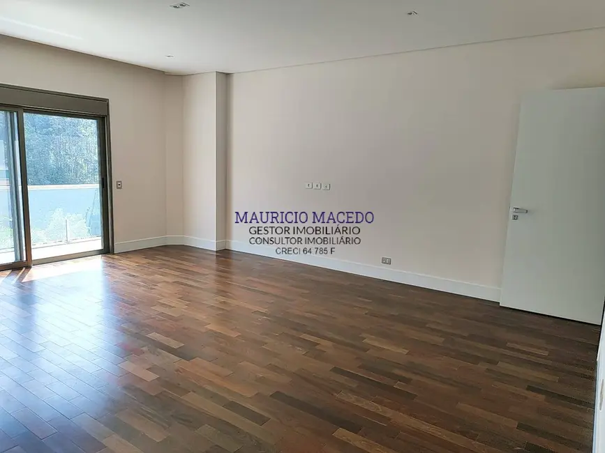 Foto 8 de Casa com 4 quartos à venda, 1992m2 em Residencial Tamboré, Barueri - SP