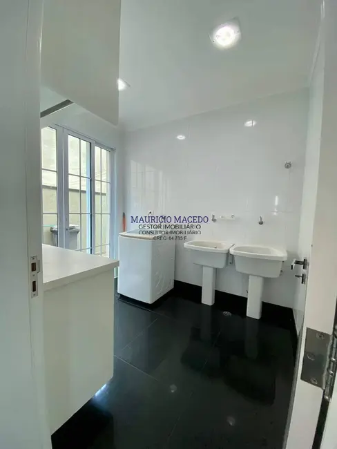 Casa com 5 quartos à venda, 950m2 em Alphaville, Santana De Parnaiba - SP - imagem 3 Foto 3 de Casa com 5 quartos à venda, 950m2 em Alphaville, Santana De Parnaiba - SP