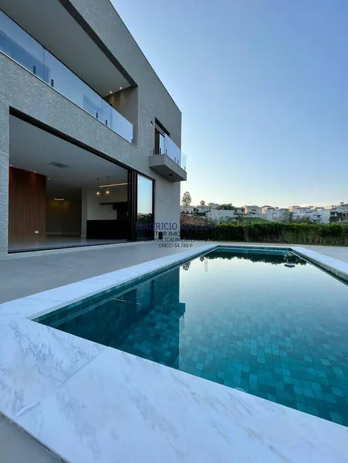 Foto 3 de Casa com 4 quartos à venda, 691m2 em Santana De Parnaiba - SP