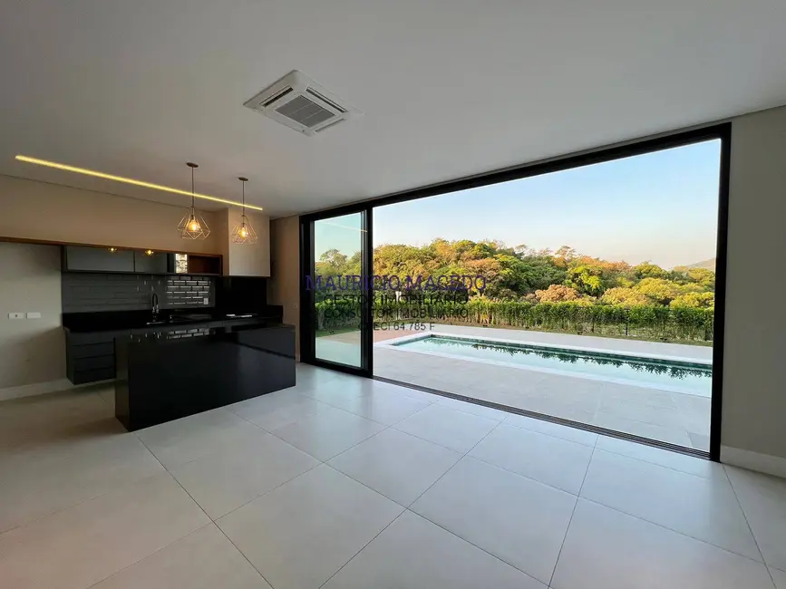 Foto 1 de Casa com 4 quartos à venda, 691m2 em Santana De Parnaiba - SP