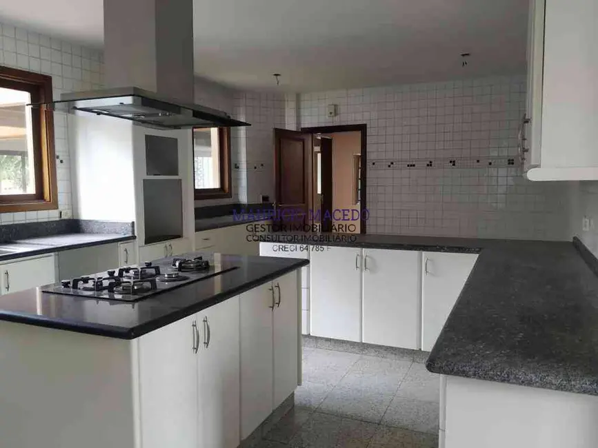 Casa com 4 quartos à venda, 871m2 em Alphaville, Santana De Parnaiba - SP - imagem 3 Foto 3 de Casa com 4 quartos à venda, 871m2 em Alphaville, Santana De Parnaiba - SP