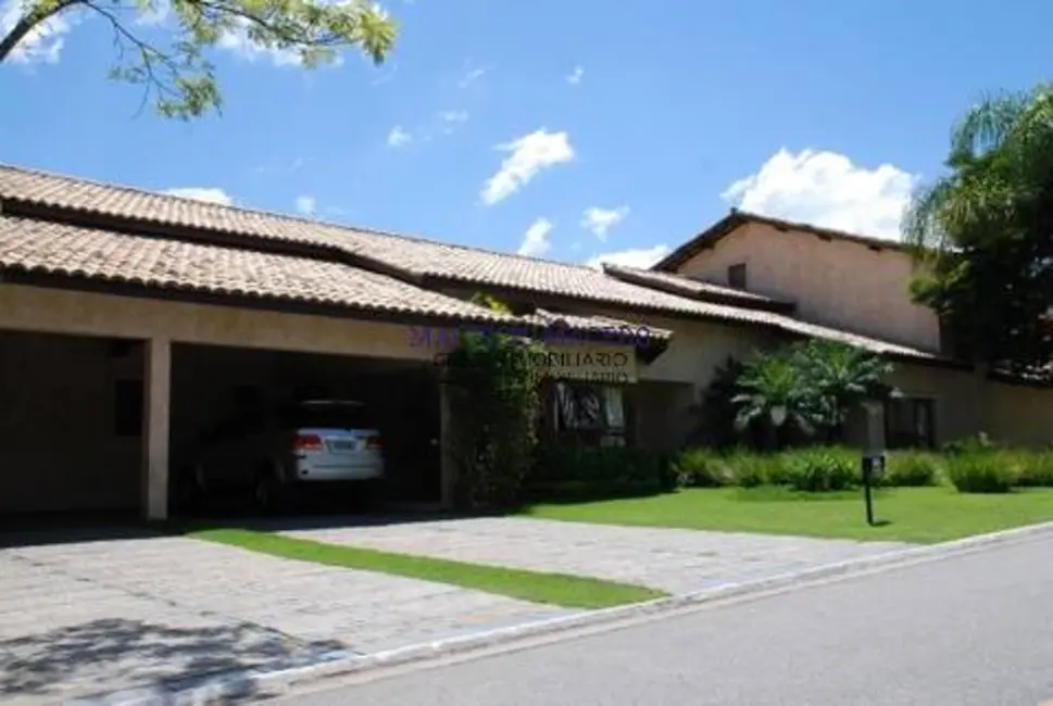 Casa com 5 quartos à venda, 1400m2 em Alphaville, Santana De Parnaiba - SP - imagem 7 Foto 7 de Casa com 5 quartos à venda, 1400m2 em Alphaville, Santana De Parnaiba - SP