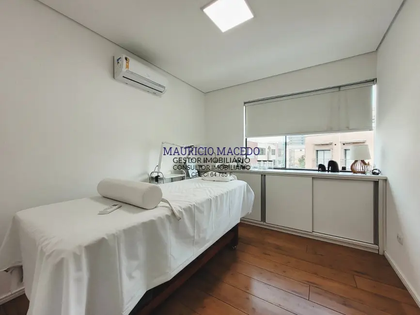 Loja à venda e para alugar, 255m2 em Alphaville Conde I, Barueri - SP - imagem 6 Foto 6 de Loja à venda e para alugar, 255m2 em Alphaville Conde I, Barueri - SP