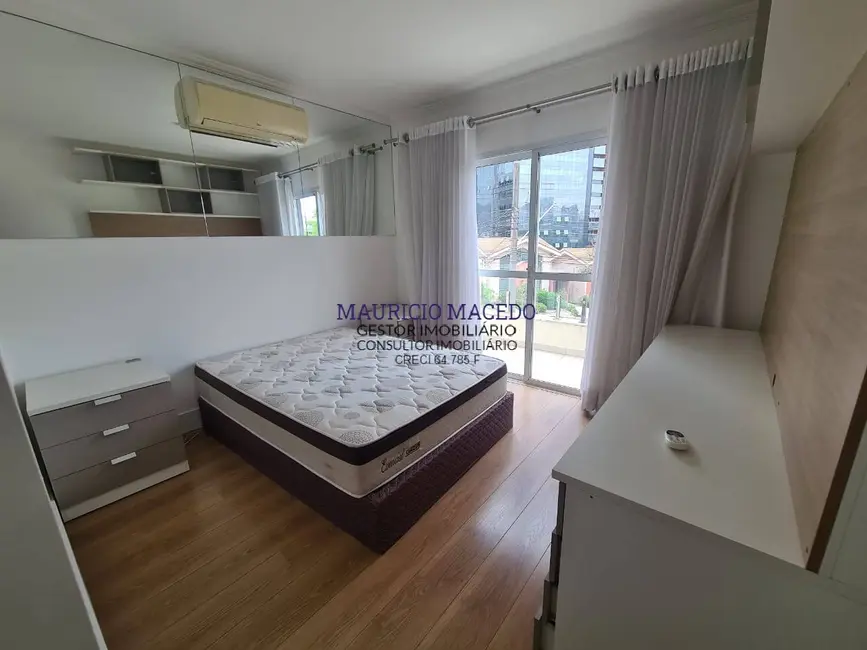 Foto 4 de Casa com 4 quartos à venda e para alugar, 500m2 em Alphaville Residencial Plus, Barueri - SP