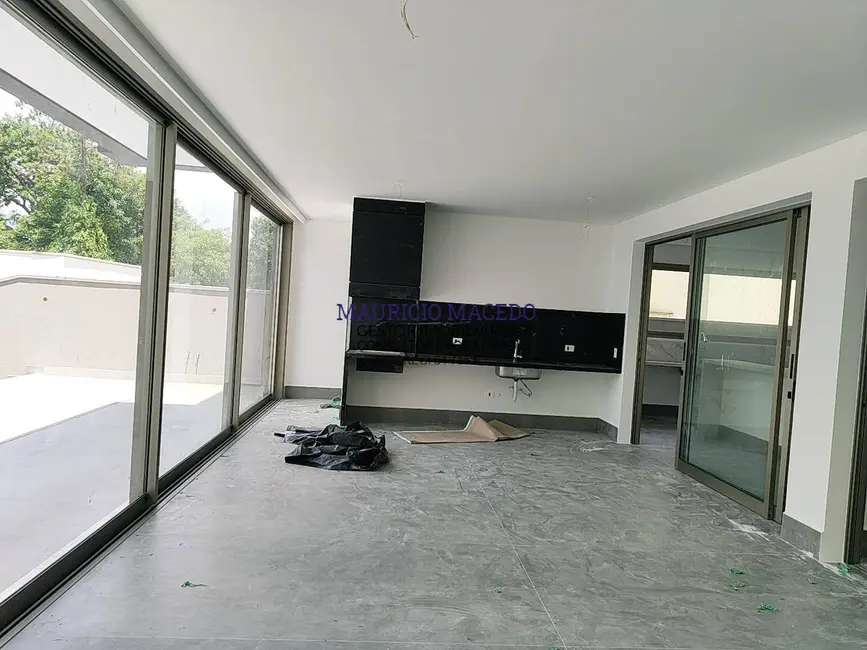 Casa com 4 quartos à venda, 729m2 em Alphaville, Santana De Parnaiba - SP - imagem 8 Foto 8 de Casa com 4 quartos à venda, 729m2 em Alphaville, Santana De Parnaiba - SP