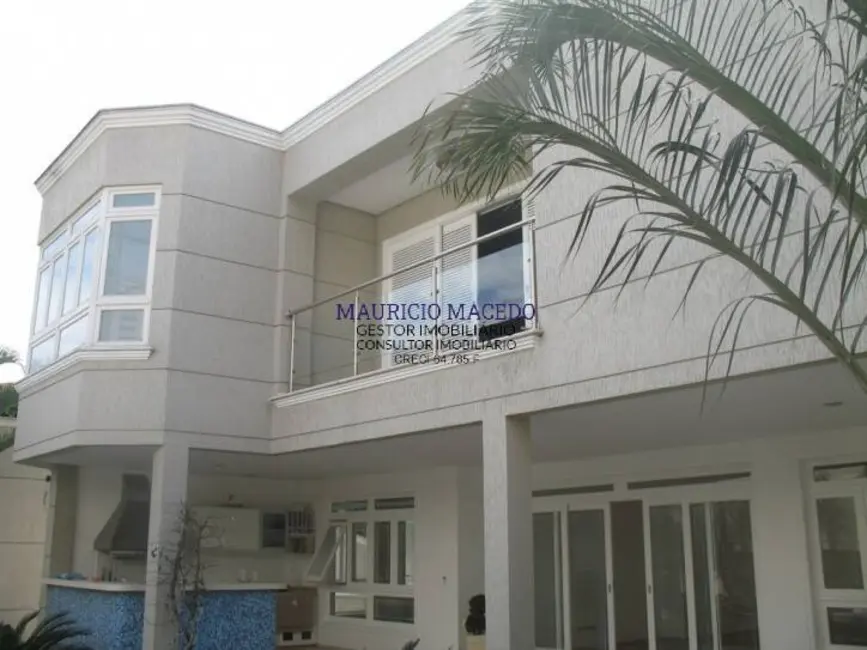 Foto 2 de Casa com 4 quartos para alugar, 570m2 em Alphaville Residencial Dois, Barueri - SP