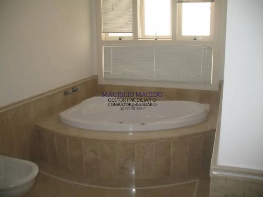 Foto 5 de Casa com 4 quartos para alugar, 570m2 em Alphaville Residencial Dois, Barueri - SP