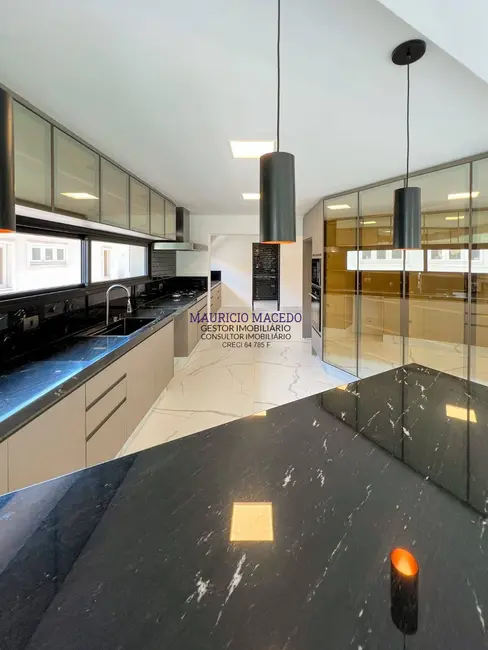 Foto 9 de Casa com 4 quartos à venda, 630m2 em Alphaville Residencial Um, Barueri - SP