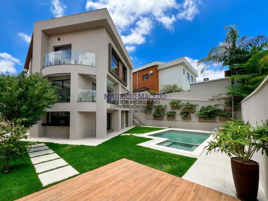 Foto 1 de Casa com 4 quartos à venda, 630m2 em Alphaville Residencial Um, Barueri - SP