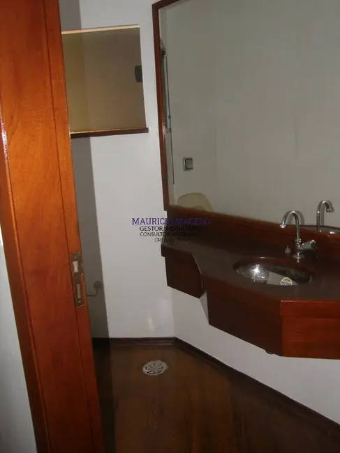 Foto 8 de Casa com 4 quartos para alugar, 416m2 em Barueri - SP