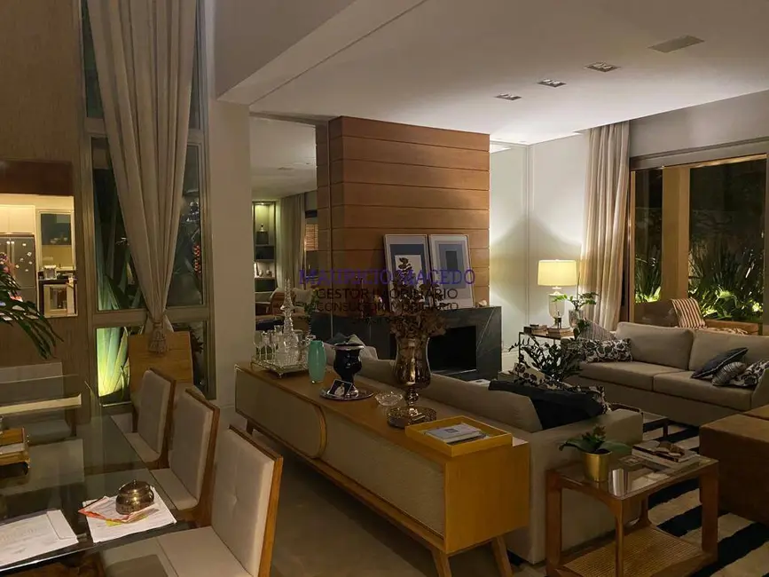 Foto 4 de Casa com 4 quartos para alugar, 600m2 em Alphaville Conde II, Barueri - SP