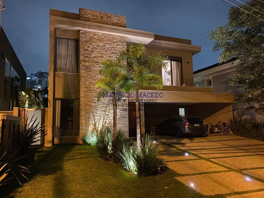 Foto 2 de Casa com 4 quartos para alugar, 600m2 em Alphaville Conde II, Barueri - SP