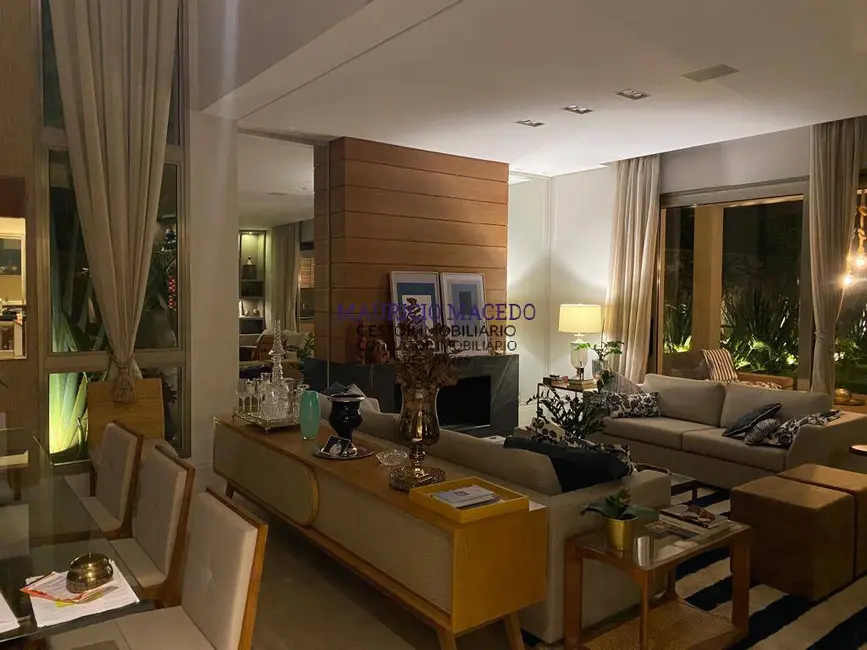 Foto 3 de Casa com 4 quartos para alugar, 600m2 em Alphaville Conde II, Barueri - SP