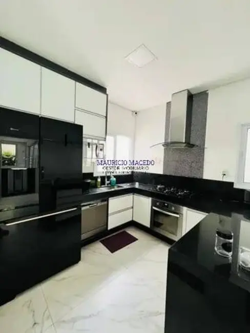 Foto 6 de Casa com 4 quartos para alugar em Alphaville, Santana De Parnaiba - SP