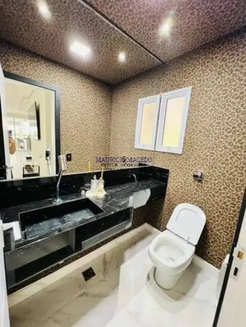 Foto 8 de Casa com 4 quartos para alugar em Alphaville, Santana De Parnaiba - SP