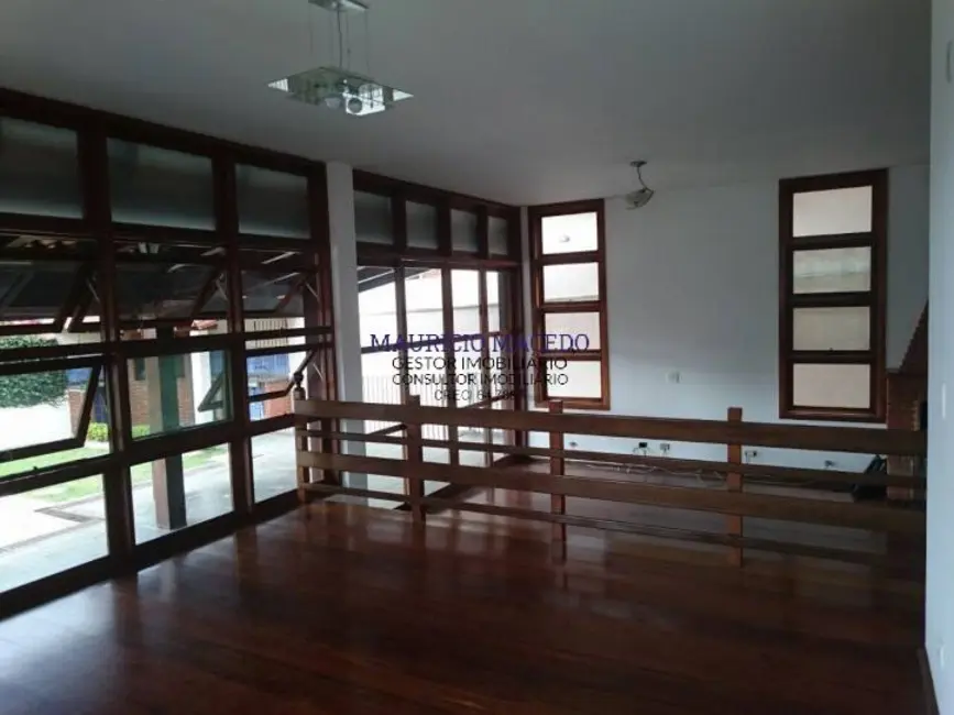Foto 4 de Casa com 5 quartos à venda, 360m2 em Barueri - SP