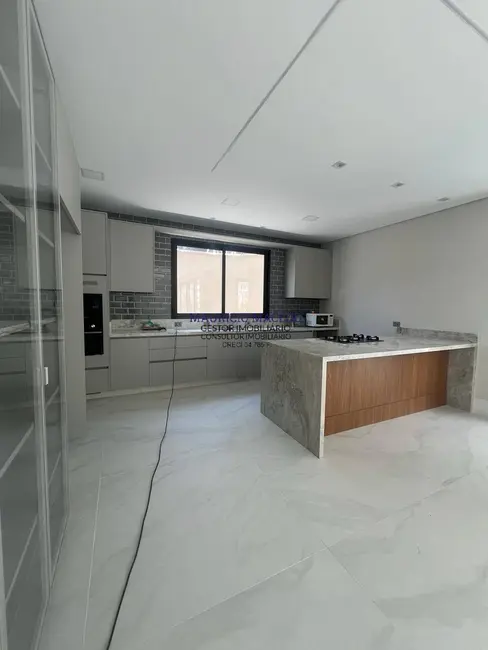 Foto 3 de Casa com 4 quartos à venda, 560m2 em Alphaville Residencial Um, Barueri - SP