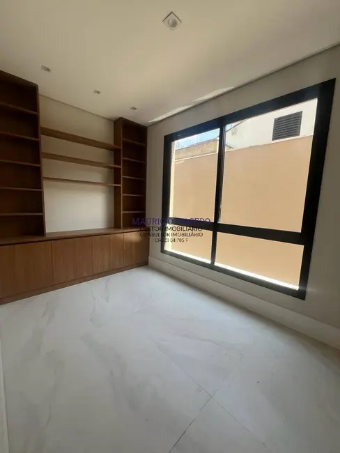 Foto 4 de Casa com 4 quartos à venda, 560m2 em Alphaville Residencial Um, Barueri - SP