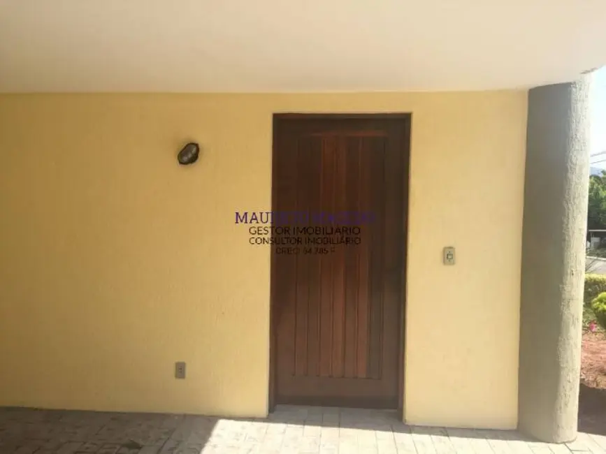 Foto 11 de Casa com 3 quartos para alugar, 360m2 em Barueri - SP