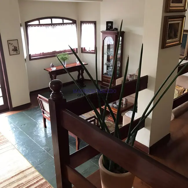 Casa com 4 quartos à venda, 360m2 em Alphaville, Santana De Parnaiba - SP - imagem 5 Foto 5 de Casa com 4 quartos à venda, 360m2 em Alphaville, Santana De Parnaiba - SP