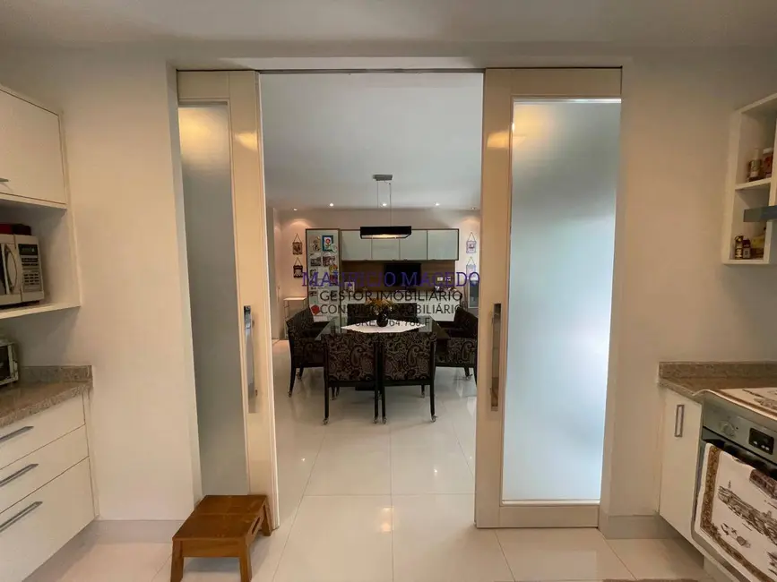 Casa com 4 quartos à venda, 540m2 em Alphaville, Santana De Parnaiba - SP - imagem 9 Foto 9 de Casa com 4 quartos à venda, 540m2 em Alphaville, Santana De Parnaiba - SP