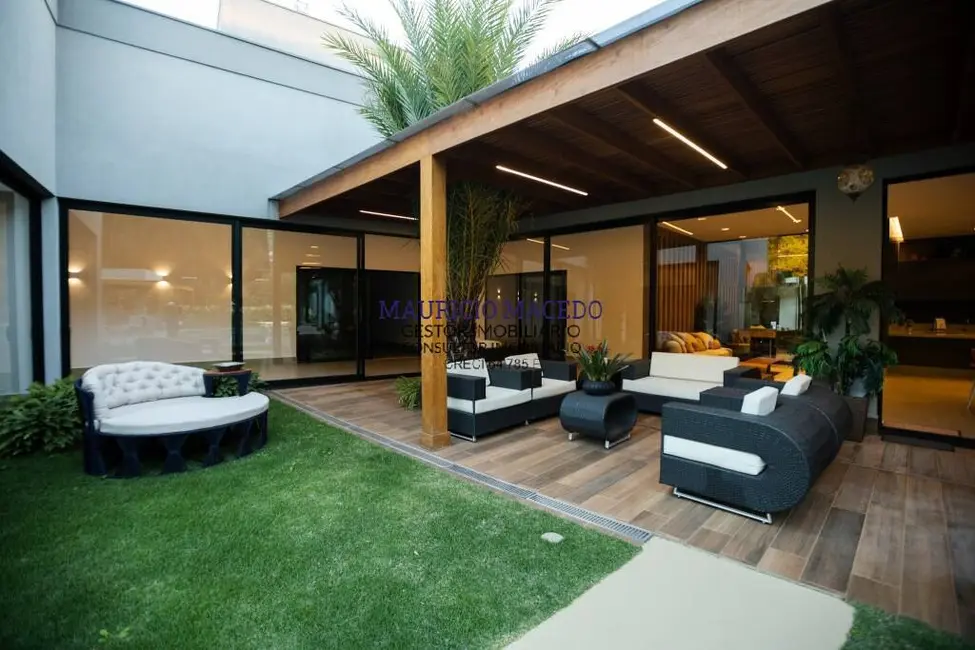 Foto 6 de Casa com 7 quartos à venda, 3500m2 em Tamboré, Barueri - SP