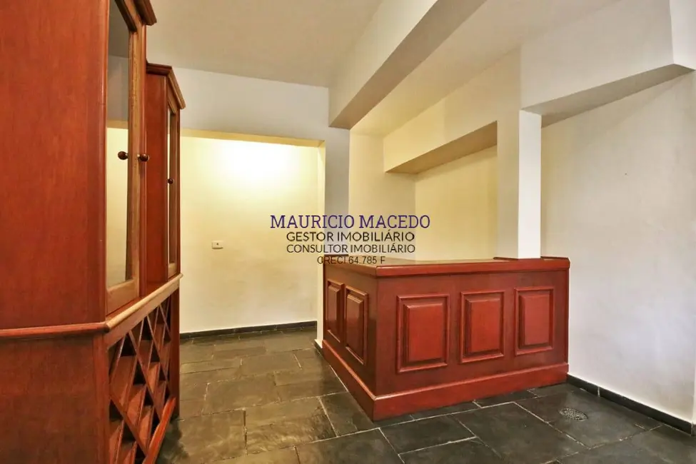 Casa com 4 quartos à venda e para alugar, 866m2 em Alphaville, Santana De Parnaiba - SP - imagem 3 Foto 3 de Casa com 4 quartos à venda e para alugar, 866m2 em Alphaville, Santana De Parnaiba - SP