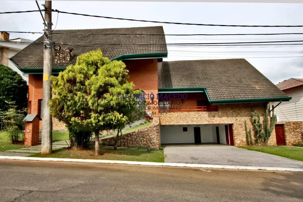 Casa com 4 quartos à venda e para alugar, 866m2 em Alphaville, Santana De Parnaiba - SP - imagem 2 Foto 2 de Casa com 4 quartos à venda e para alugar, 866m2 em Alphaville, Santana De Parnaiba - SP