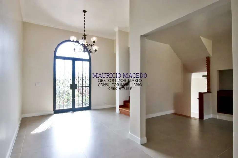 Casa com 4 quartos à venda e para alugar, 866m2 em Alphaville, Santana De Parnaiba - SP - imagem 8 Foto 8 de Casa com 4 quartos à venda e para alugar, 866m2 em Alphaville, Santana De Parnaiba - SP