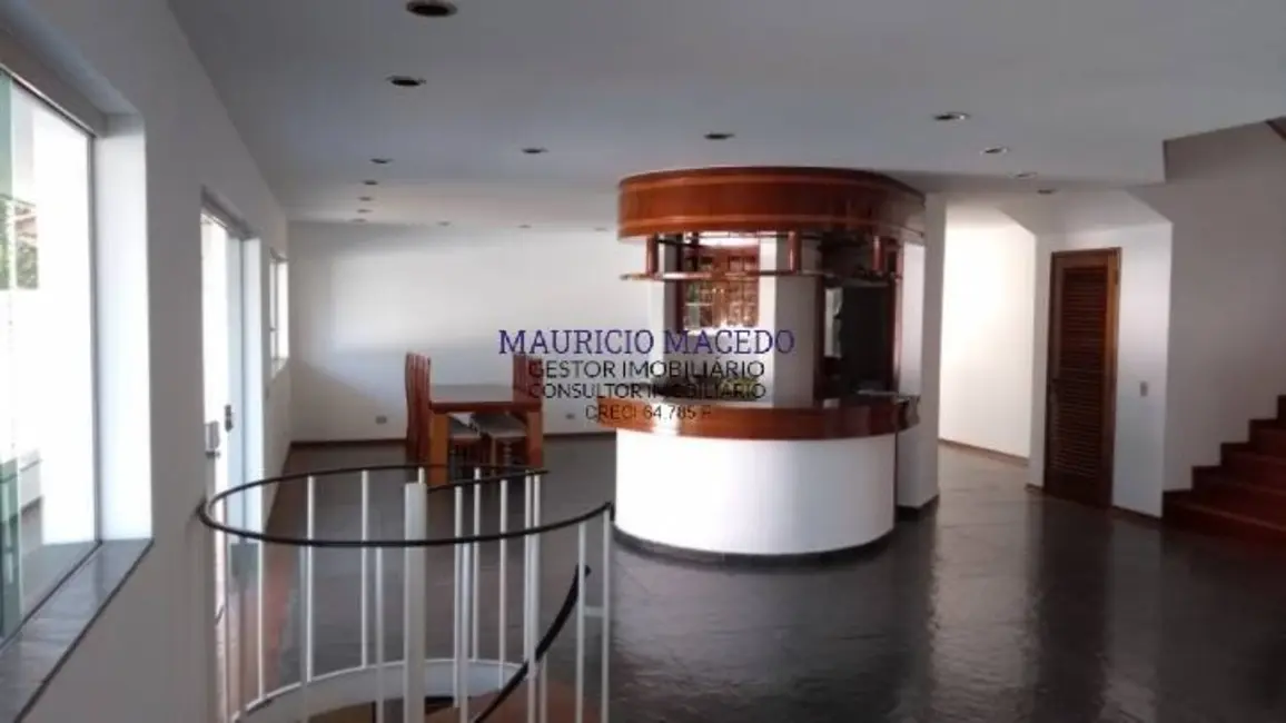 Foto 5 de Casa com 4 quartos para alugar, 764m2 em Barueri - SP