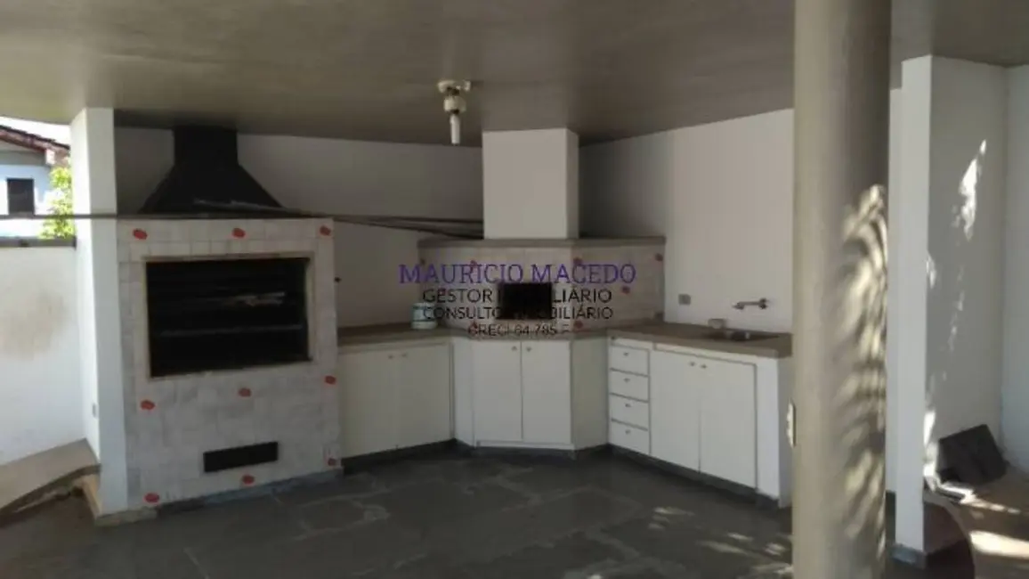 Foto 9 de Casa com 4 quartos para alugar, 764m2 em Barueri - SP