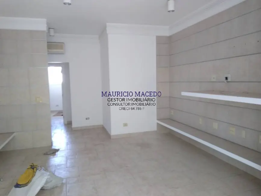 Casa com 4 quartos para alugar, 715m2 em Barueri - SP - imagem 3 Foto 3 de Casa com 4 quartos para alugar, 715m2 em Barueri - SP