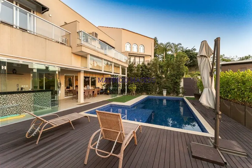 Casa à venda e para alugar em Tamboré, Santana De Parnaiba - SP - imagem 3 Foto 3 de Casa à venda e para alugar em Tamboré, Santana De Parnaiba - SP