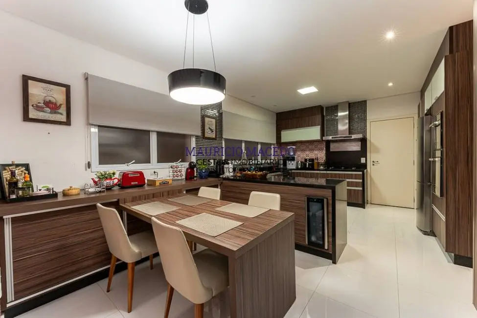 Casa à venda e para alugar em Tamboré, Santana De Parnaiba - SP - imagem 8 Foto 8 de Casa à venda e para alugar em Tamboré, Santana De Parnaiba - SP