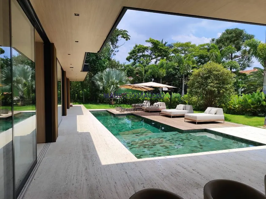 Foto 5 de Casa com 5 quartos à venda, 880m2 em Alphaville Residencial Dois, Barueri - SP