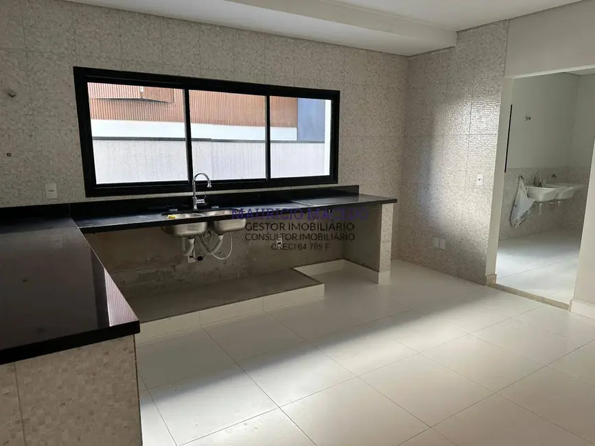 Foto 4 de Casa com 4 quartos à venda, 420m2 em Tamboré, Barueri - SP