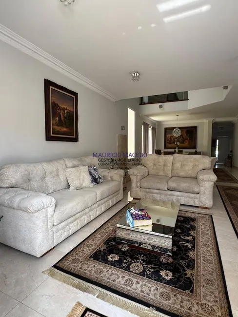 Casa com 4 quartos à venda e para alugar, 360m2 em Alphaville, Santana De Parnaiba - SP - imagem 9 Foto 9 de Casa com 4 quartos à venda e para alugar, 360m2 em Alphaville, Santana De Parnaiba - SP