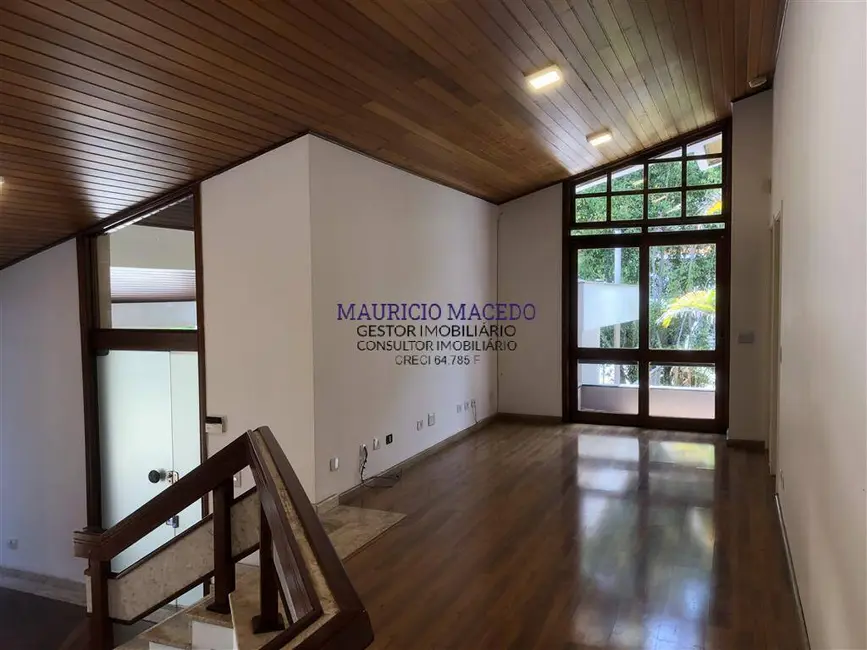 Foto 7 de Casa com 4 quartos para alugar, 950m2 em Barueri - SP