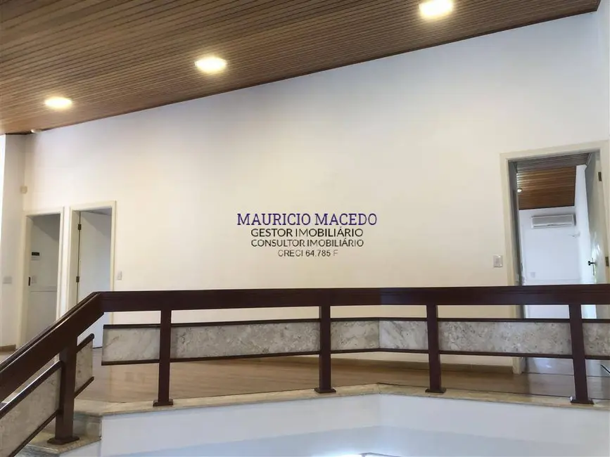 Foto 9 de Casa com 4 quartos para alugar, 950m2 em Barueri - SP