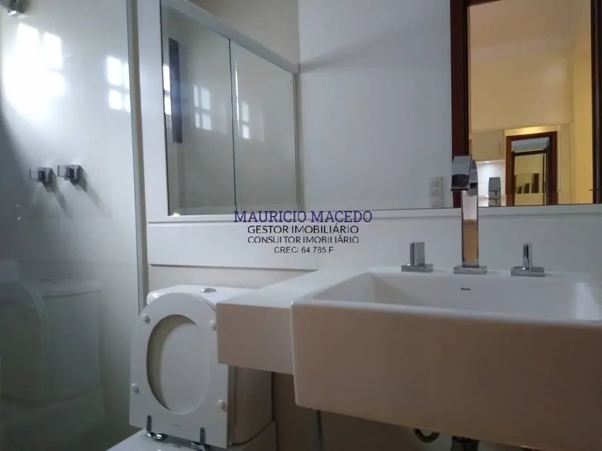 Foto 5 de Casa com 4 quartos para alugar, 360m2 em Santana De Parnaiba - SP