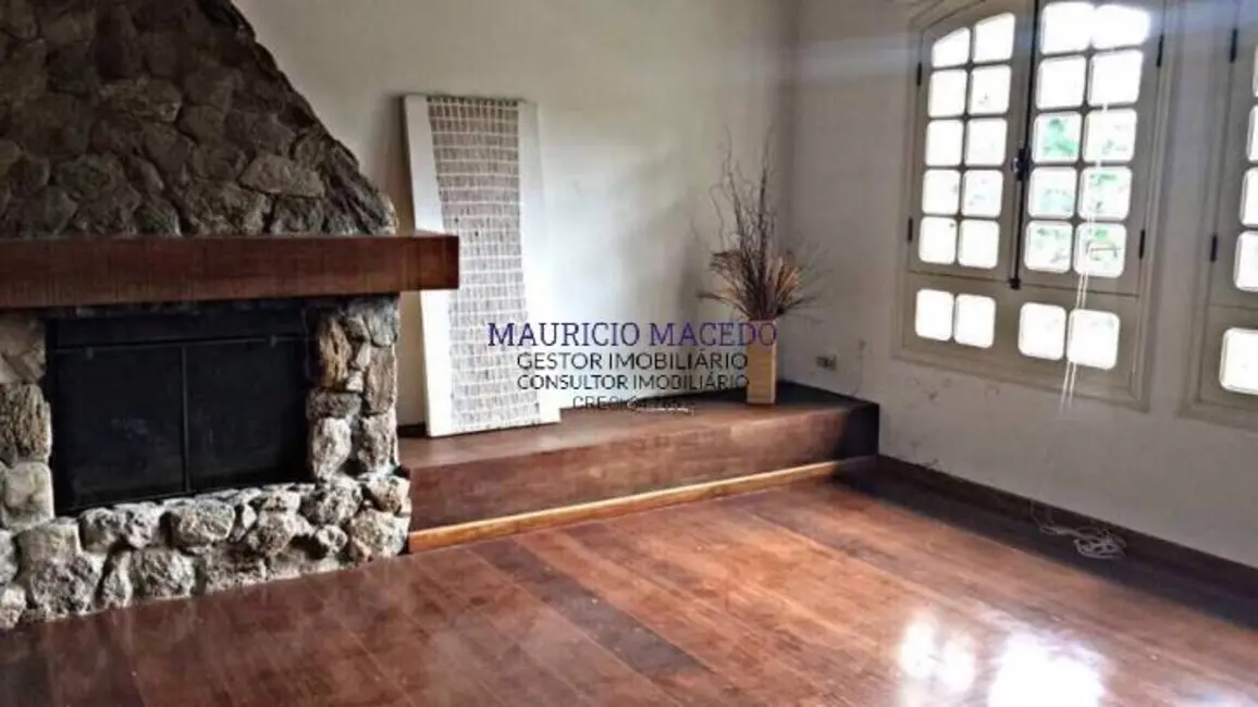 Foto 6 de Casa com 4 quartos para alugar, 560m2 em Barueri - SP